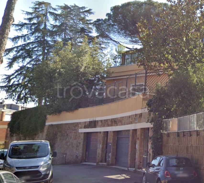 Villa Bifamiliare all'asta a Roma via Giuseppe Vaccari, 29