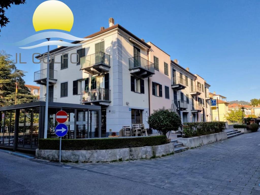 Appartamento in affitto a San Bartolomeo al Mare via Aurelia, 97