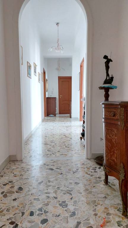 Appartamento in affitto a Napoli via Vincenzo Marrone