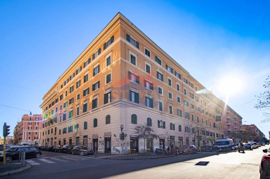 Appartamento in vendita a Roma via Tiburtina, 180