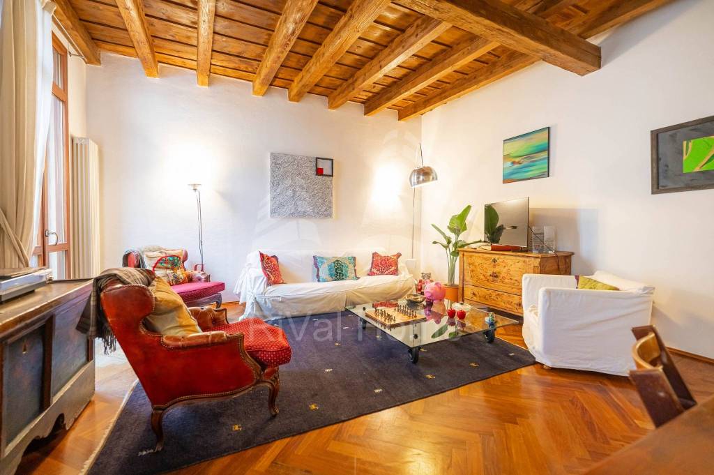 Appartamento in vendita a Padova via Daniele Manin