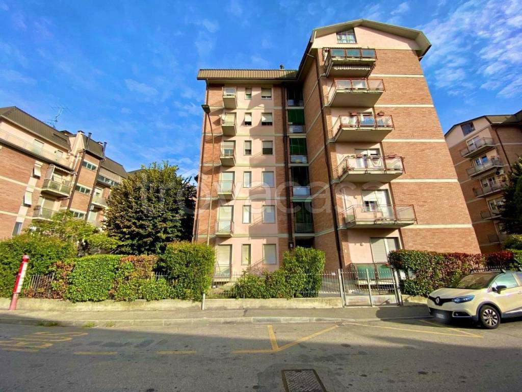 Appartamento in affitto a Parma via Meucci