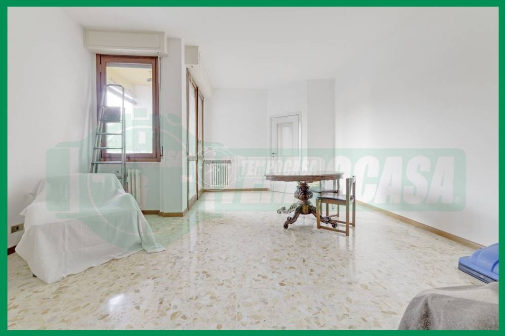 Appartamento in vendita a Varese via Carlo Rainoldi