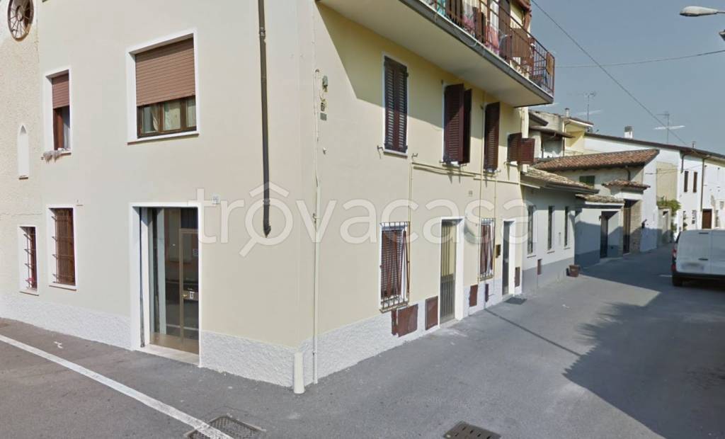 Appartamento all'asta a Montichiari via Angelo Mazzoldi, 98