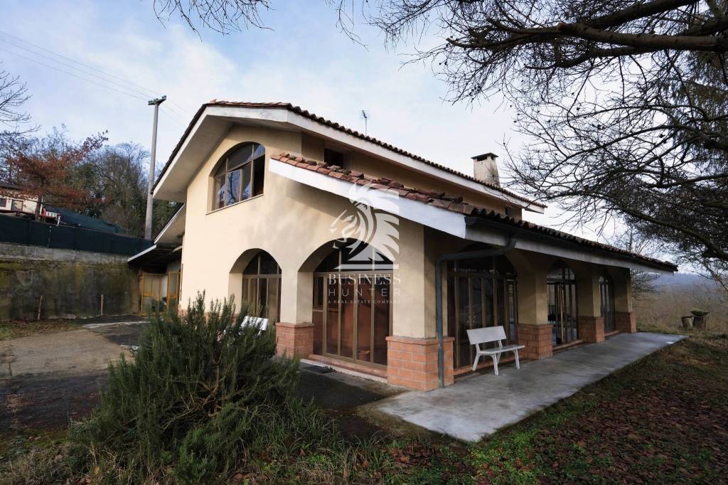 Villa in vendita ad Asti frazione Quarto Inferiore, 165