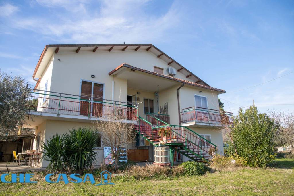 Villa in vendita a Saludecio via San Rocco