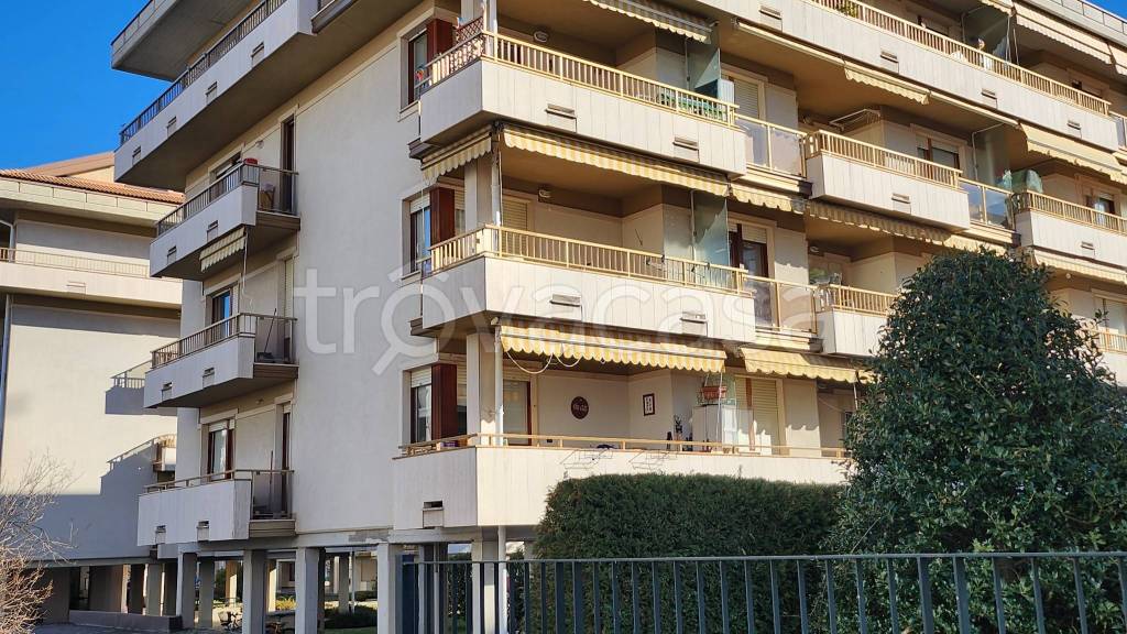 Appartamento in in vendita da privato a Cuneo via Beppe Fenoglio