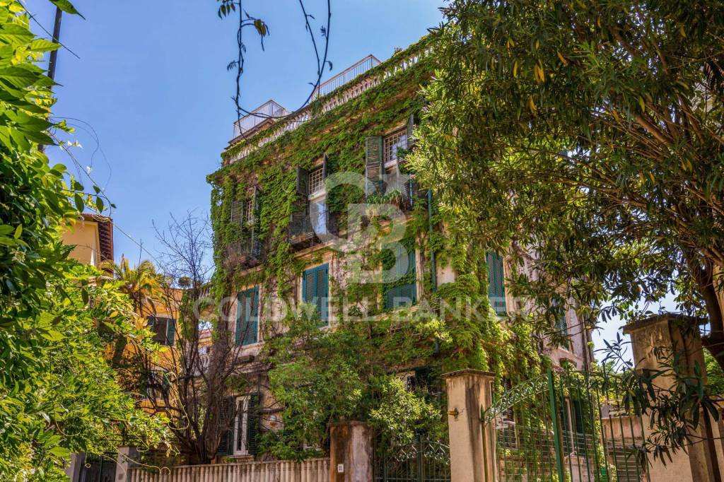 Appartamento in vendita a Roma via Delle Isole, 22