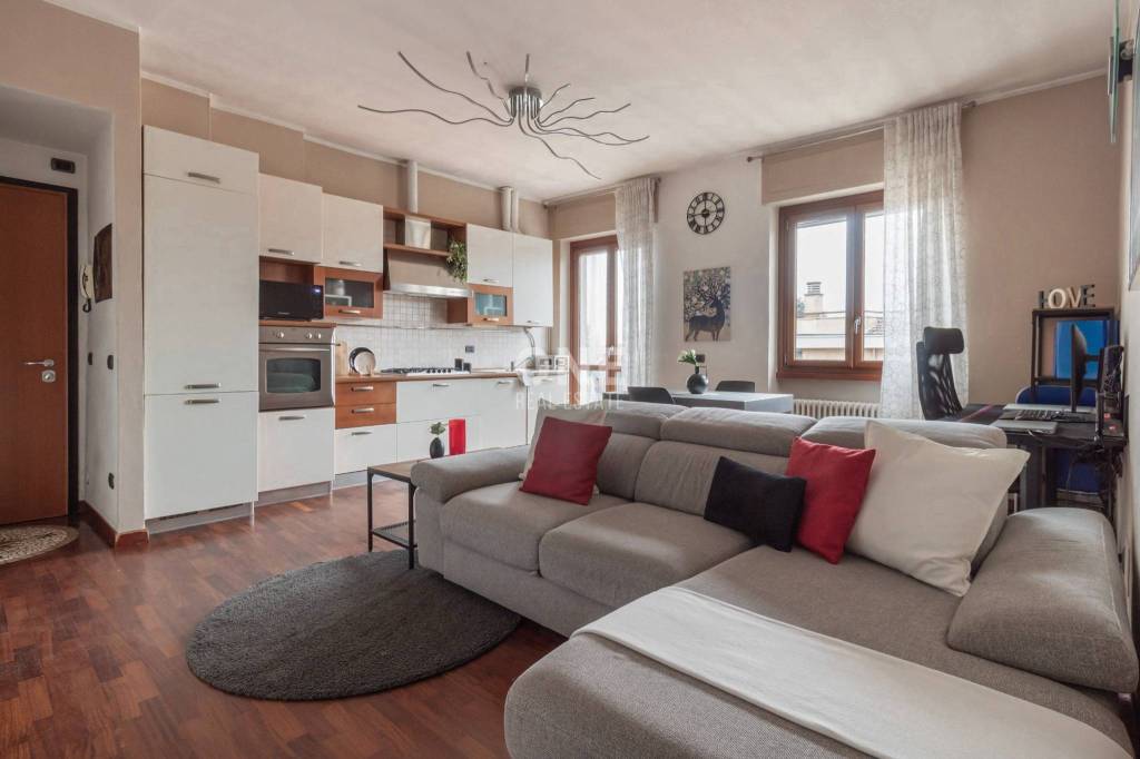 Appartamento in vendita a Cernusco sul Naviglio via Suor Marina Videmari, 5