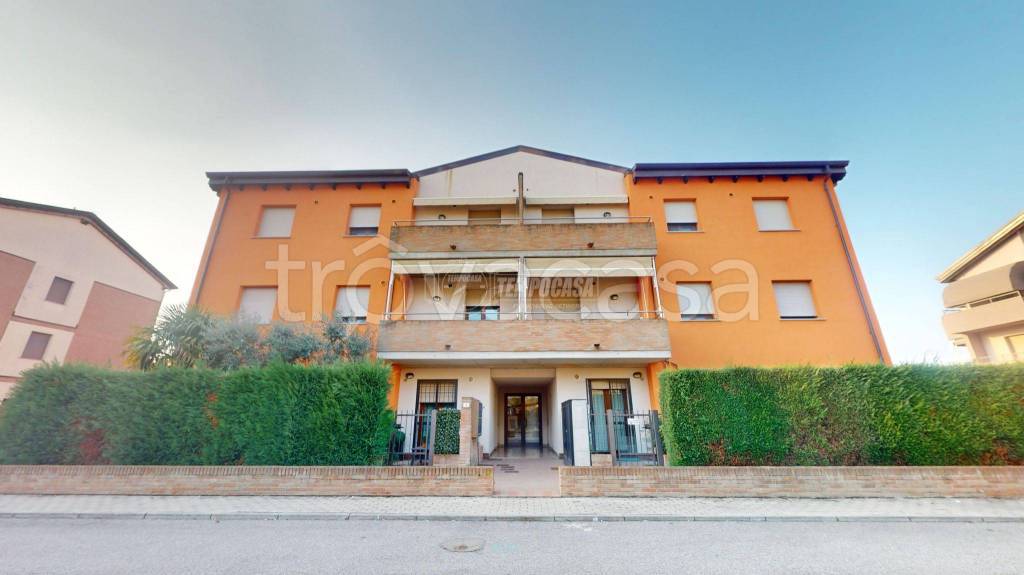 Appartamento in vendita a Finale Emilia via Clemente Coen