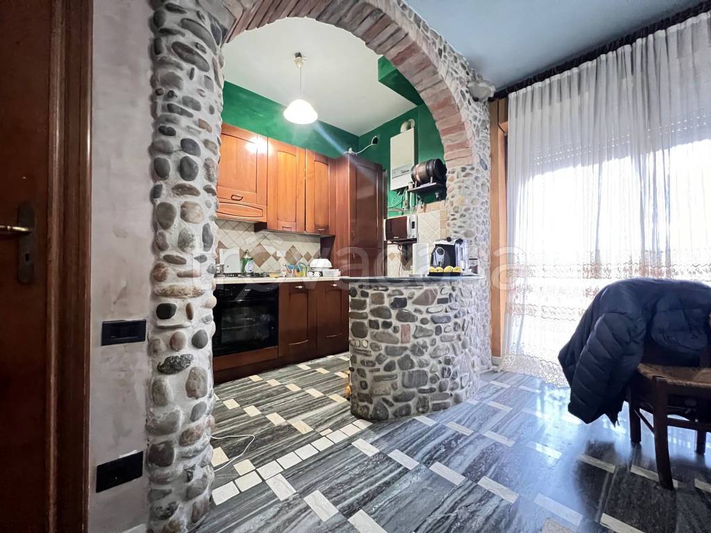 Appartamento in vendita a Nizza Monferrato corso Acqui