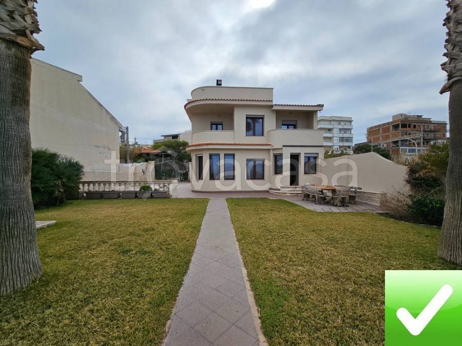 Villa in vendita a Reggio di Calabria via Longitudinale, 41