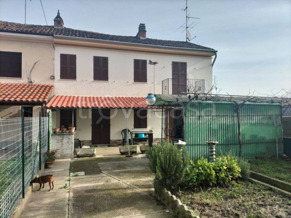 Casa Indipendente in in vendita da privato a Mirabello Monferrato vicolo Giuseppe Garibaldi, 34