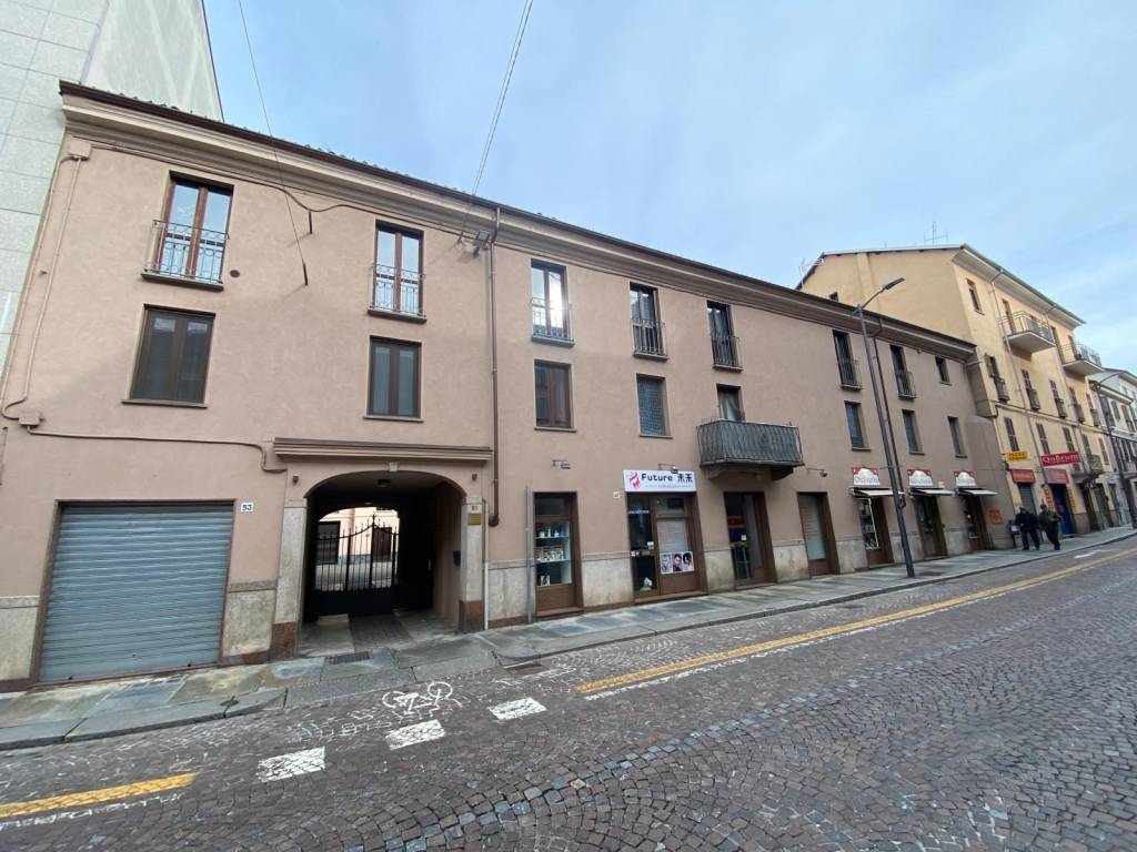 Appartamento in vendita ad Asti corso Vittorio Alfieri, 51