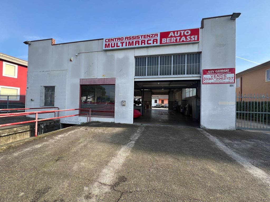 Capannone Industriale in vendita a Montichiari via dei Zamboni