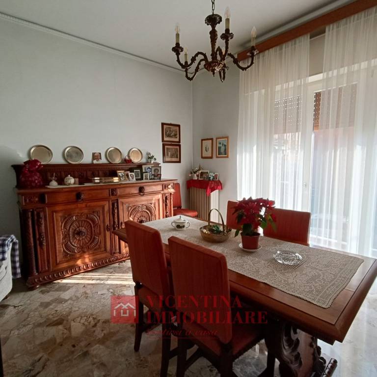 Appartamento in vendita a Vicenza viale Ambrogio Fusinieri