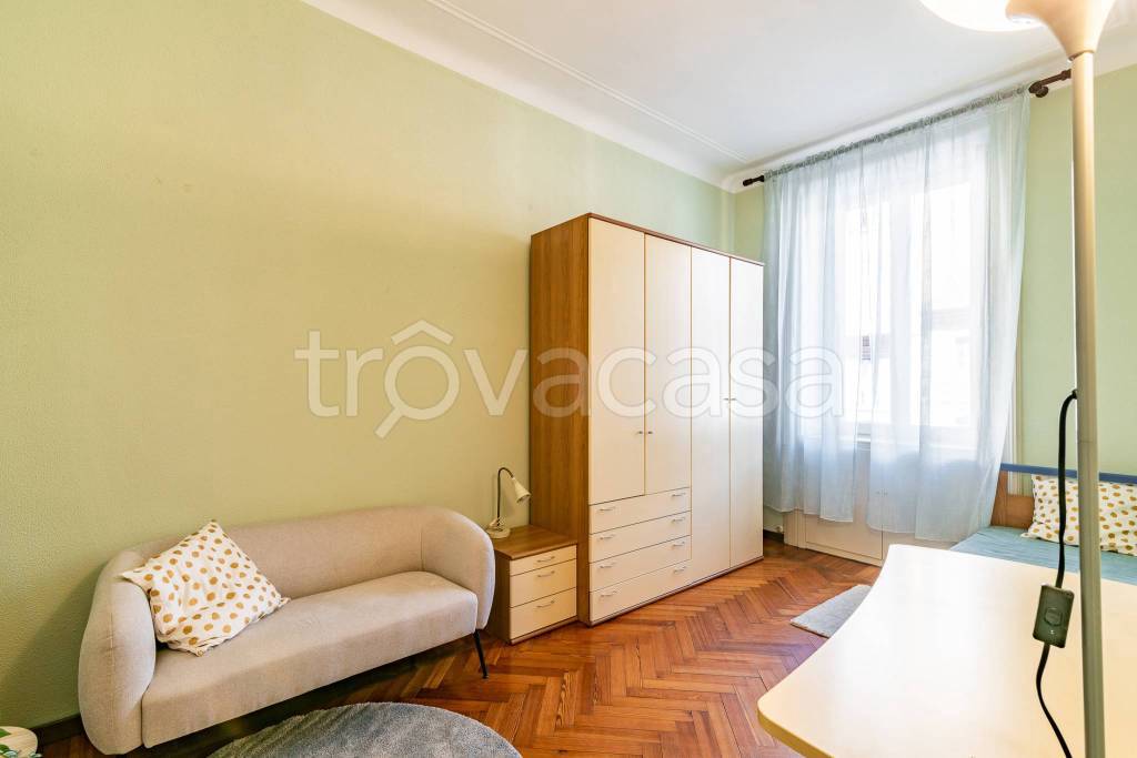 Appartamento in affitto a Milano viale Bligny, 36