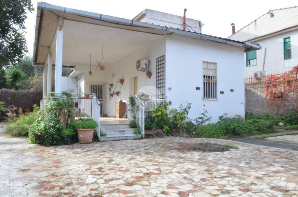 Villa in vendita a Carini via Fondo Crocco, 37