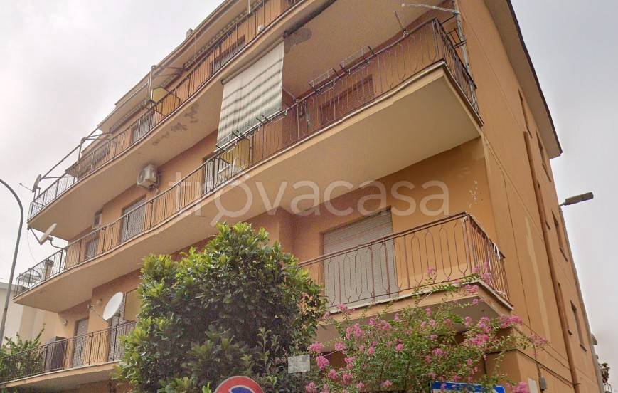 Appartamento in vendita a Monterotondo via Nino Bixio
