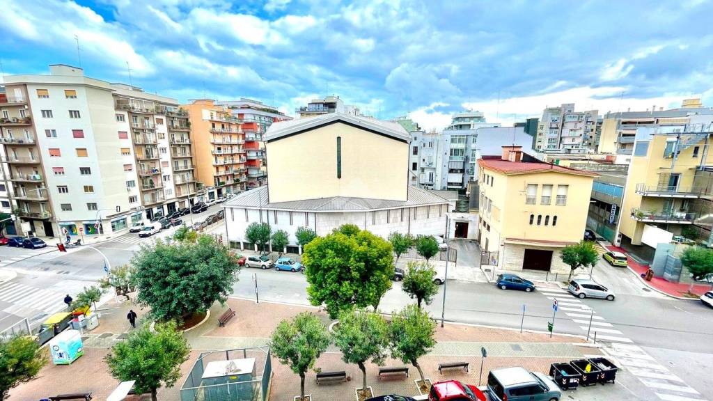 Appartamento in vendita a Bari v.Le Quinto Ennio, 15