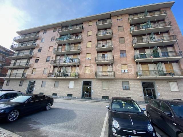 Appartamento in vendita a Rivalta di Torino via Giovanni Pascoli, 19