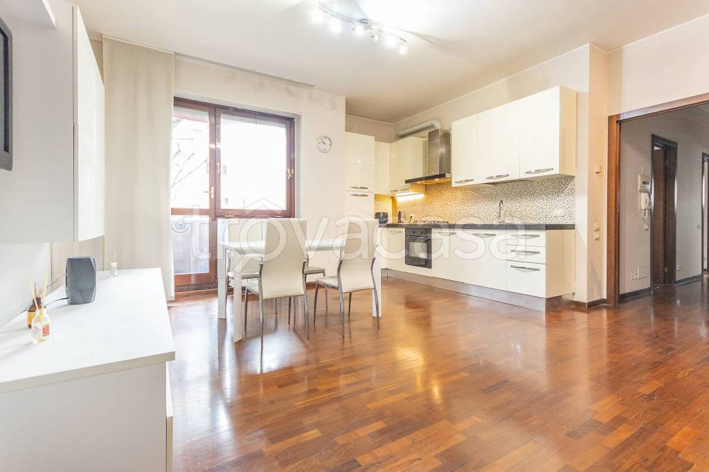Appartamento in vendita a Monza via Angelo Ramazzotti, 30