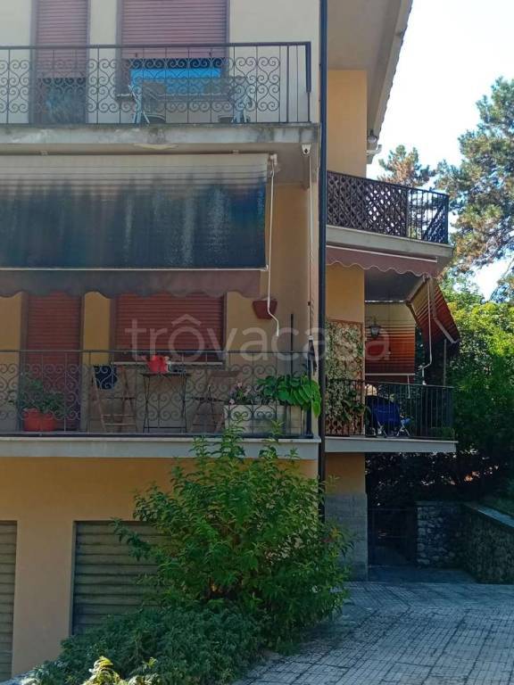 Appartamento in vendita a L'Aquila via Monte San Rocco