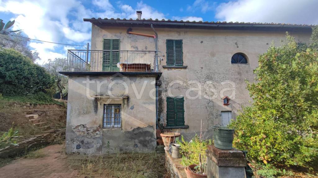 Colonica in vendita a Greve in Chianti via Mugnana