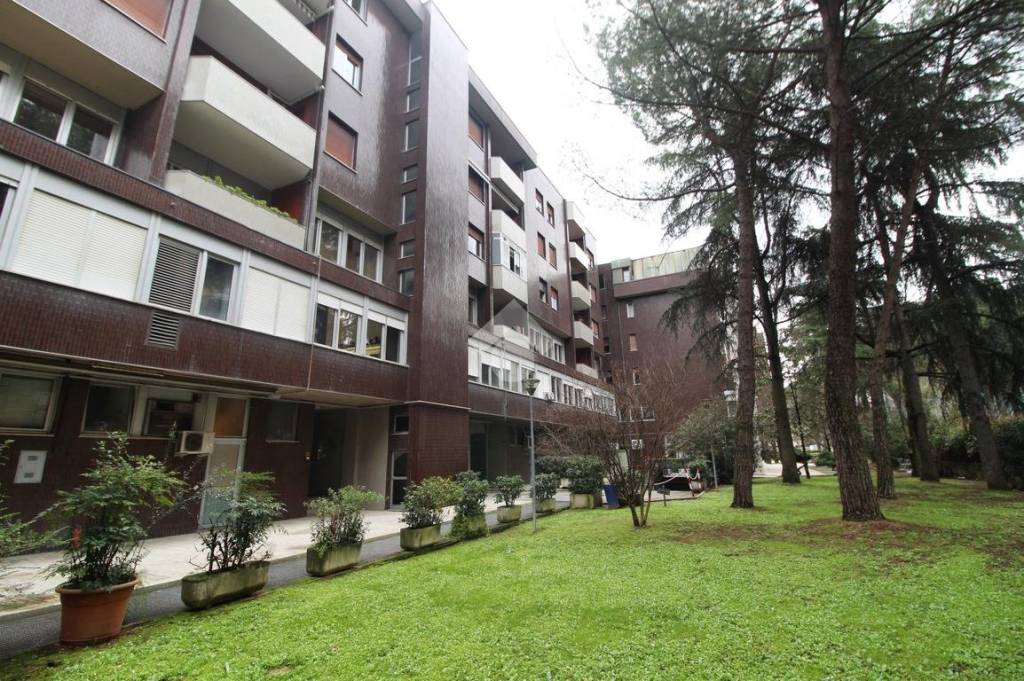 Appartamento in vendita a Prato viale della Repubblica, 272
