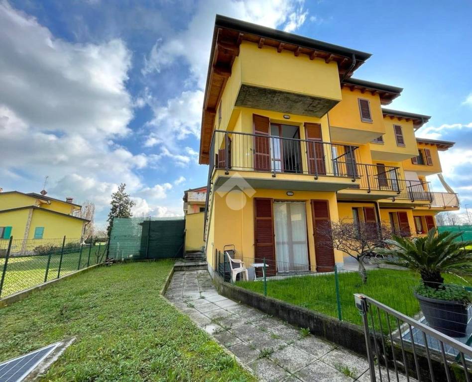 Appartamento in vendita a Cologno al Serio via Monte Misma, 16
