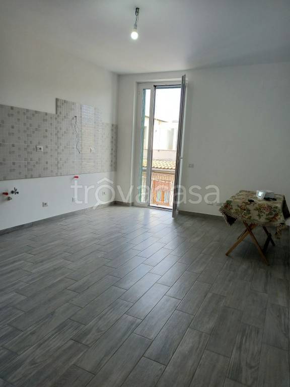 Appartamento in in affitto da privato a Tivoli via Abruzzo, 19