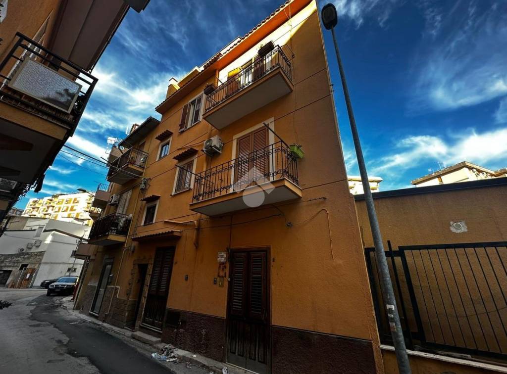 Appartamento in vendita a Palermo via Collegio Romano, 8