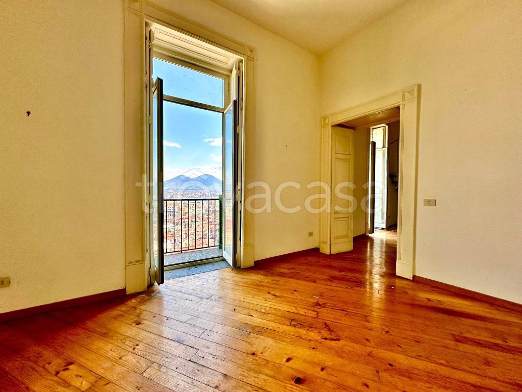 Appartamento in affitto a Napoli corso Vittorio Emanuele, 342