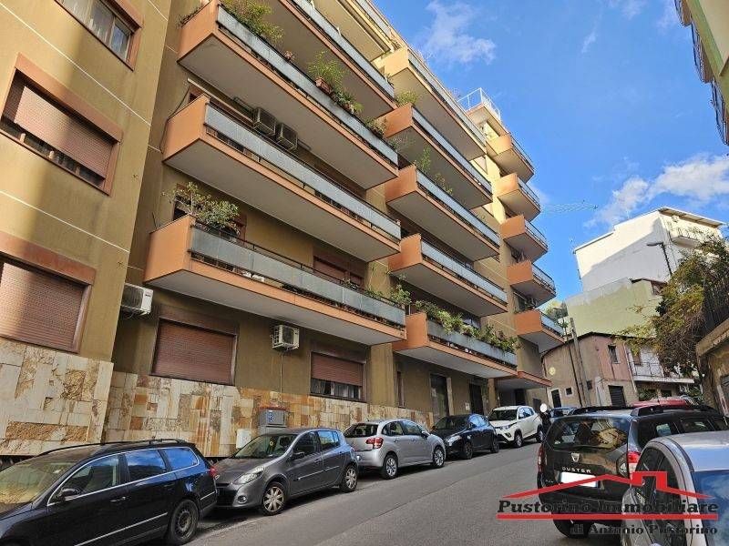 Appartamento in vendita a Reggio di Calabria via Torrente Santa Lucia