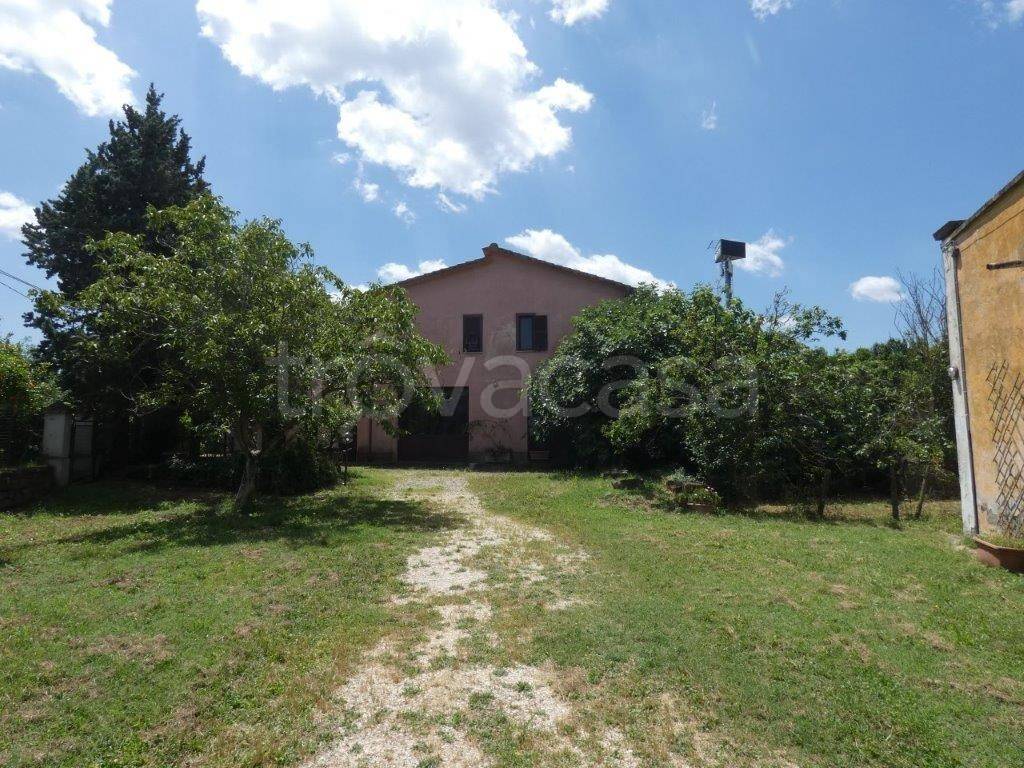 Villa in vendita a Viterbo strada Tuscanese, 55D