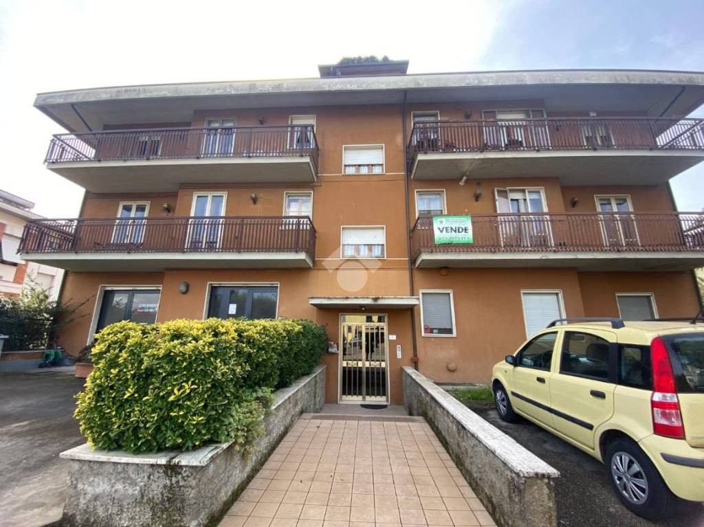 Appartamento in vendita a Bastia Umbra via Mario Poletti, 2