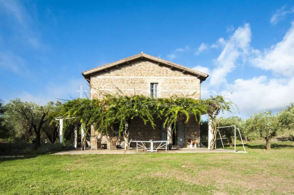 Villa in affitto a Magliano Sabina
