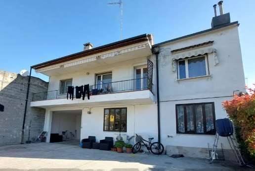 Casa Indipendente in vendita a Cervignano del Friuli via Aquileia