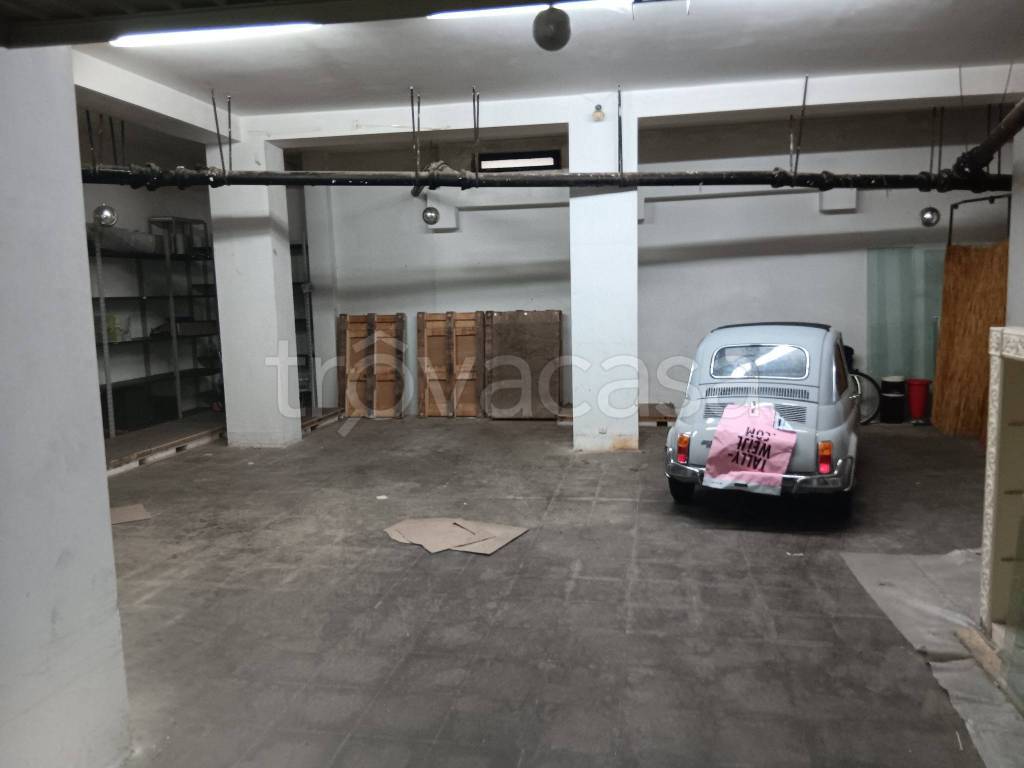 Garage in vendita a Lecce via Giammatteo, 2
