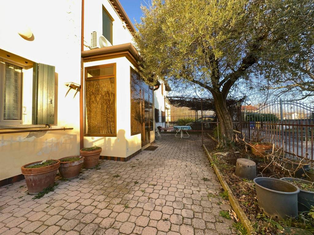 Villa a Schiera in vendita a Treviso strada Paludetti