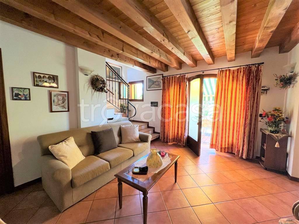 Villa a Schiera in vendita a Oderzo via Girardini e Tonello, 44