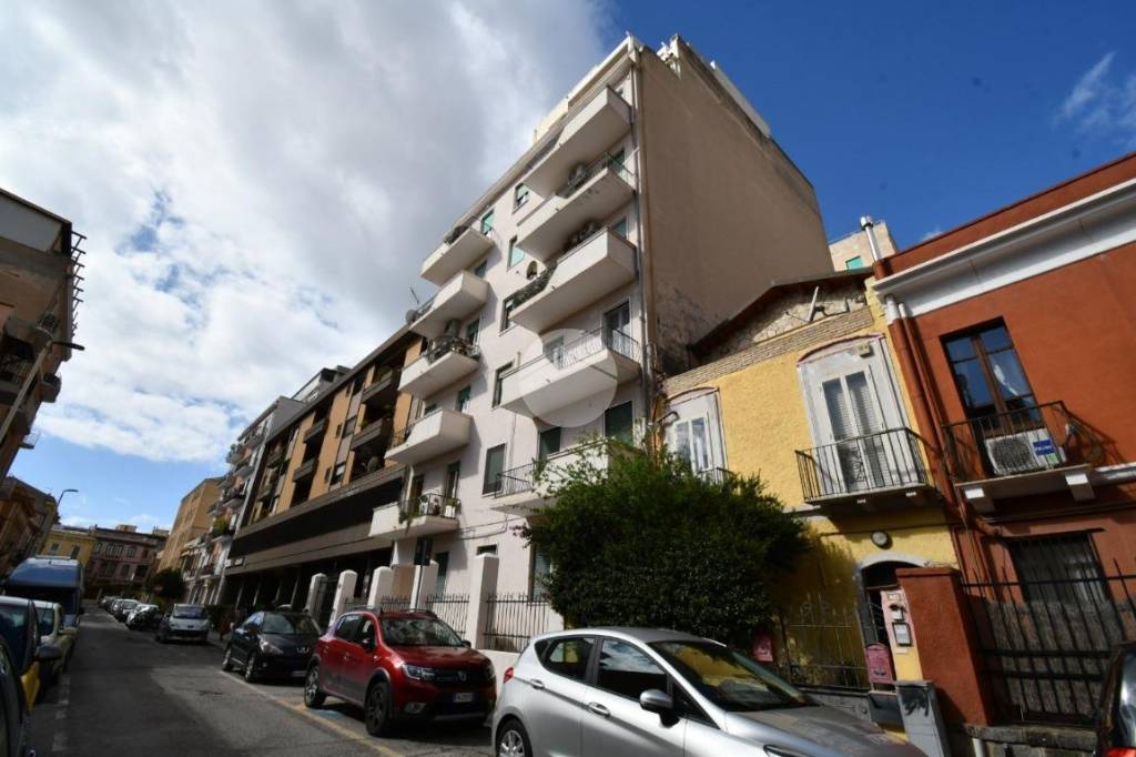 Appartamento in vendita a Cagliari via Gerolamo Pitzolo, 32