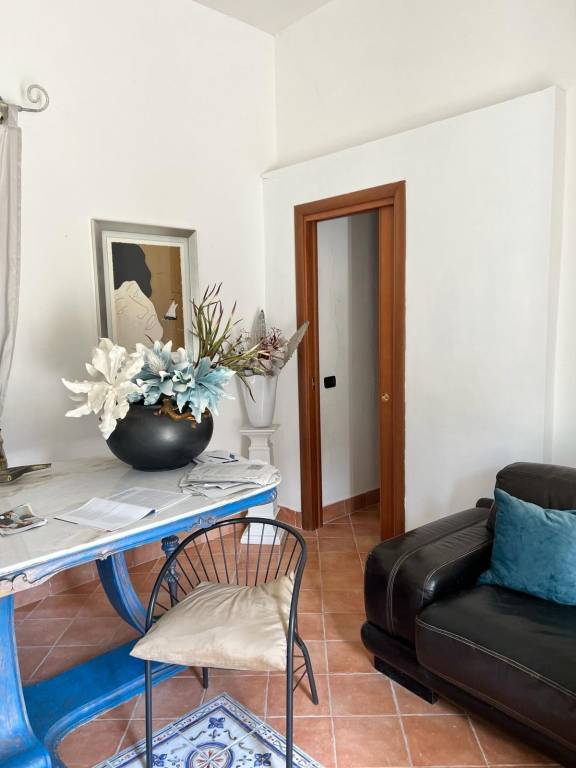 Appartamento in affitto a Napoli via Alessandro Manzoni, 242