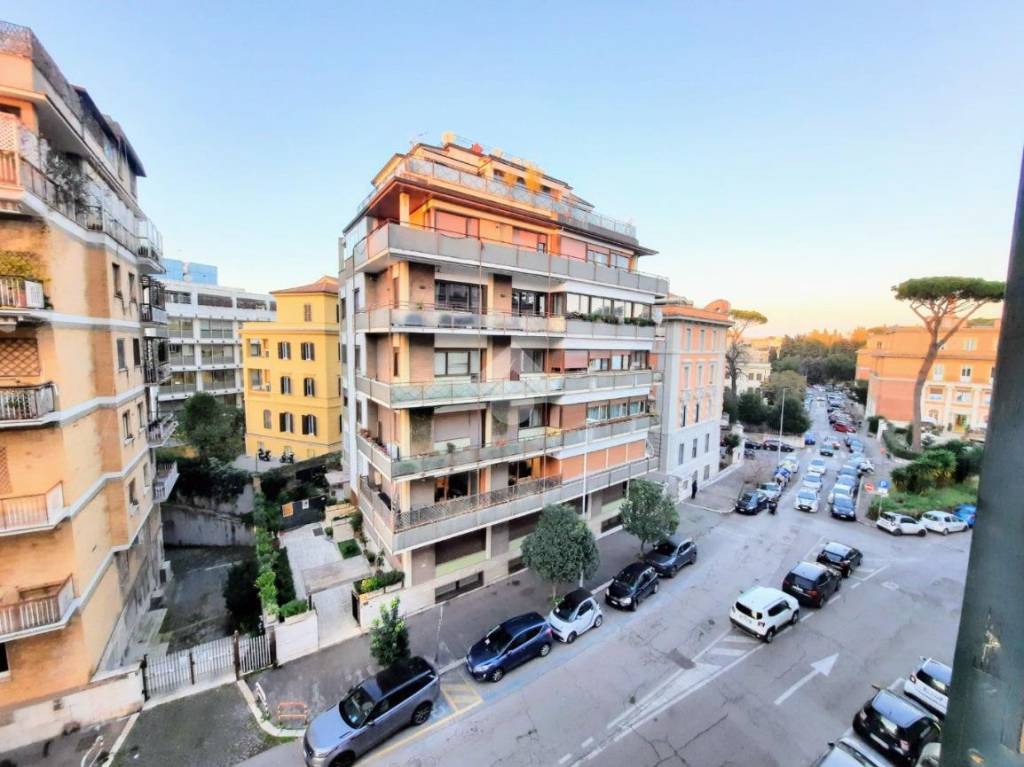 Appartamento in affitto a Roma via Giovanni Battista De Rossi, 20