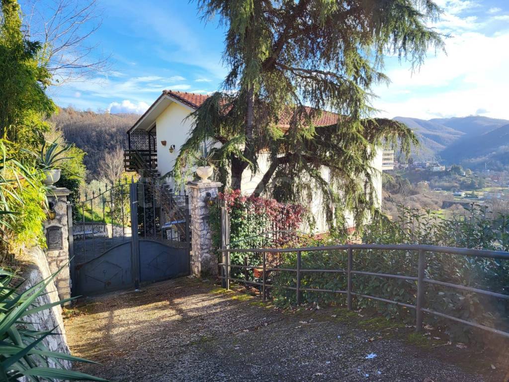 Villa Bifamiliare in in affitto da privato a Cerreto Laziale via Colle Vigne, 8