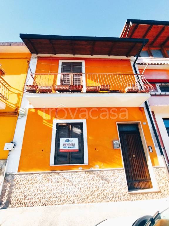 Casa Indipendente in vendita ad Avezzano via San Francesco