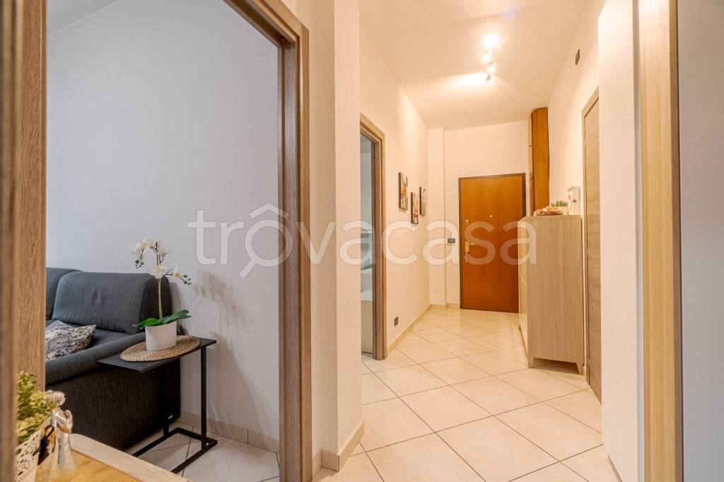 Appartamento in vendita a Grugliasco via Boves, 18