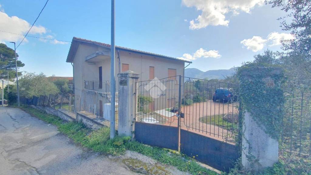 Villa Bifamiliare in vendita a Monreale via del Pigno, 12