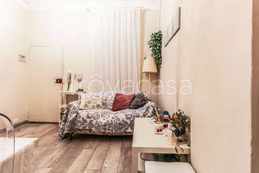 Appartamento in vendita a Bologna via de' Chiari