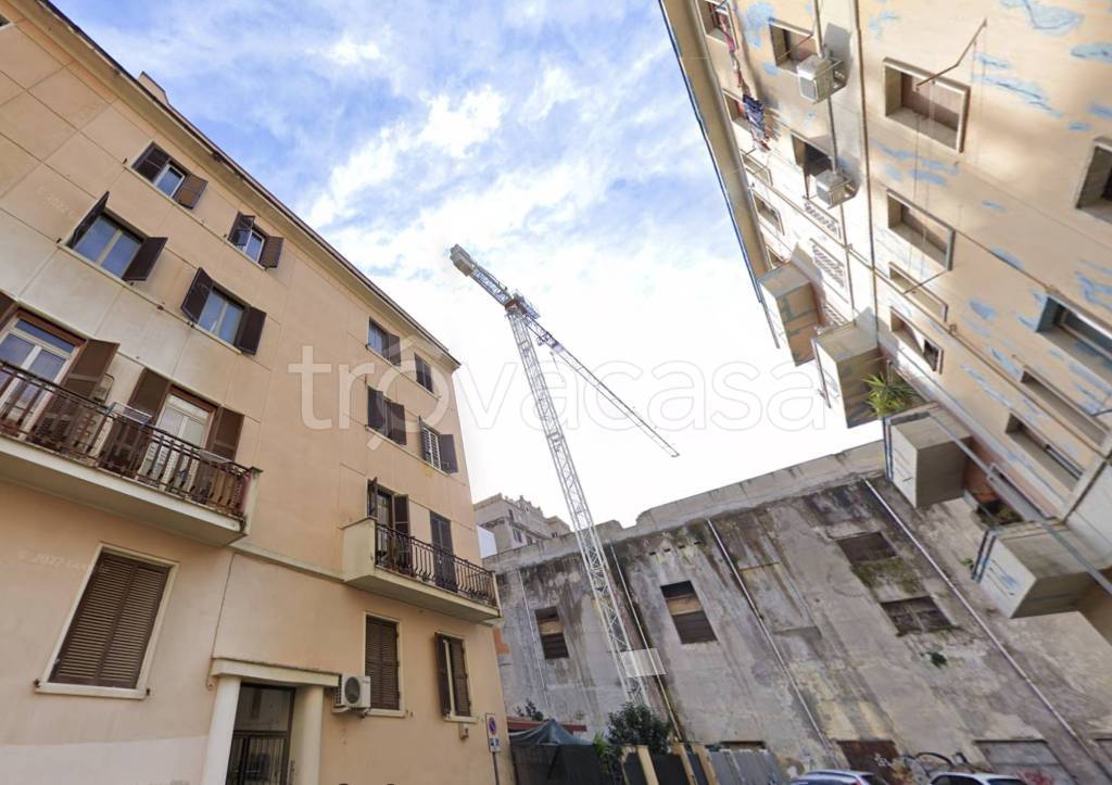 Appartamento in vendita a Roma via Giovanni Battista Riccioli